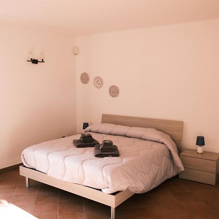 Dolce Casa Da Roby E Andrea By Portofinovacanze San Maurizio di Monte 外观 照片